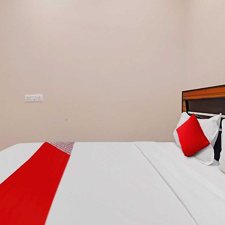 Hotel O Vasista Residency Hyderabad Exterior foto