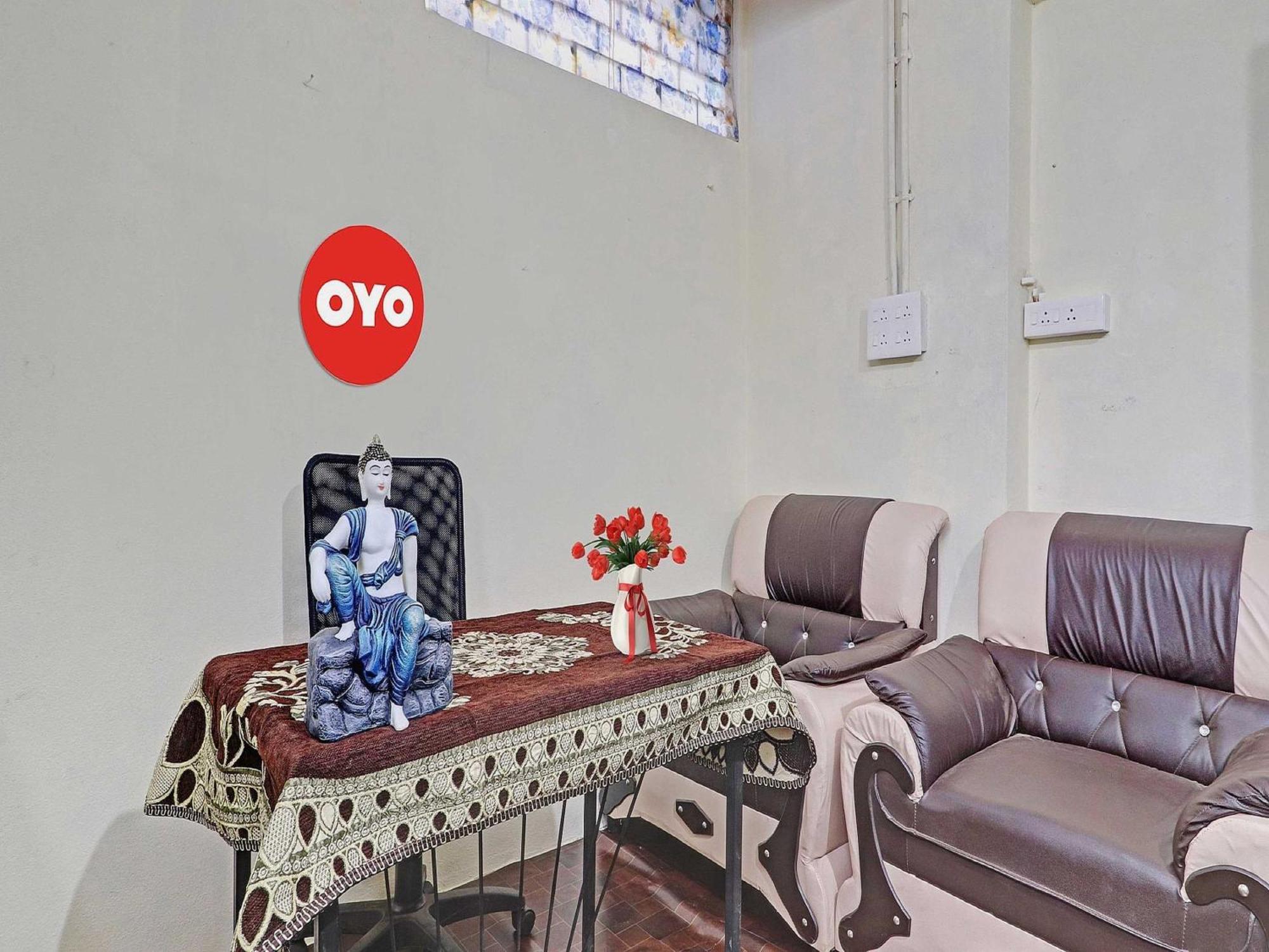Hotel O Vasista Residency Hyderabad Exterior foto