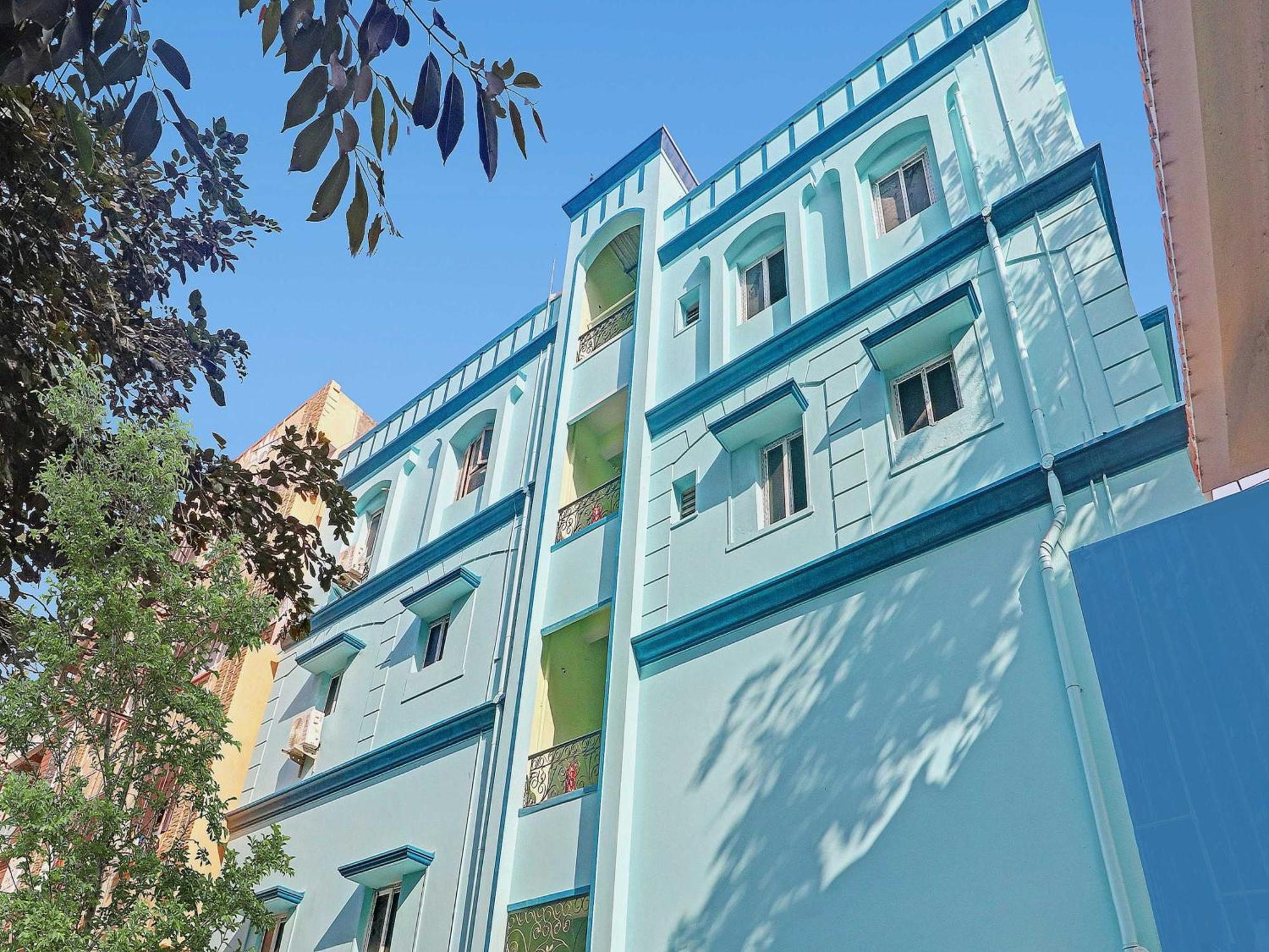 Hotel O Vasista Residency Hyderabad Exterior foto